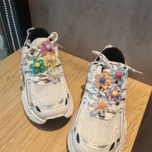 S2082736966f6482489da61592ae440f53.webp زينة أحذية الدوبامين: سحر الأناقة لِـ DIY! ✨👟
